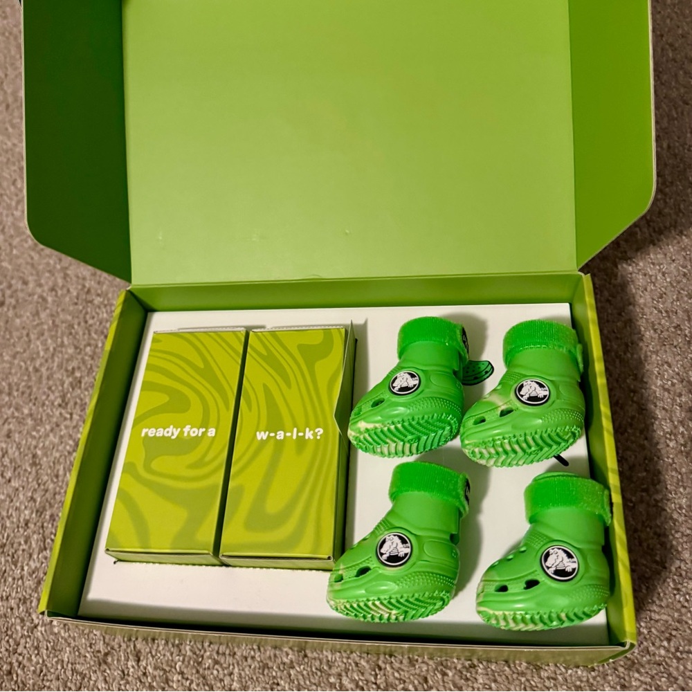 NEW NIB BARK Dog Crocs Limited Ed. Green Slime Swirl w/ Velcro Small S Small